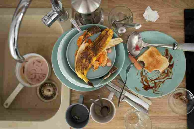 Drowning in Dishes but Finding a Home: How to Manage Kitchen Chaos and Create a Cozy Sanctuary