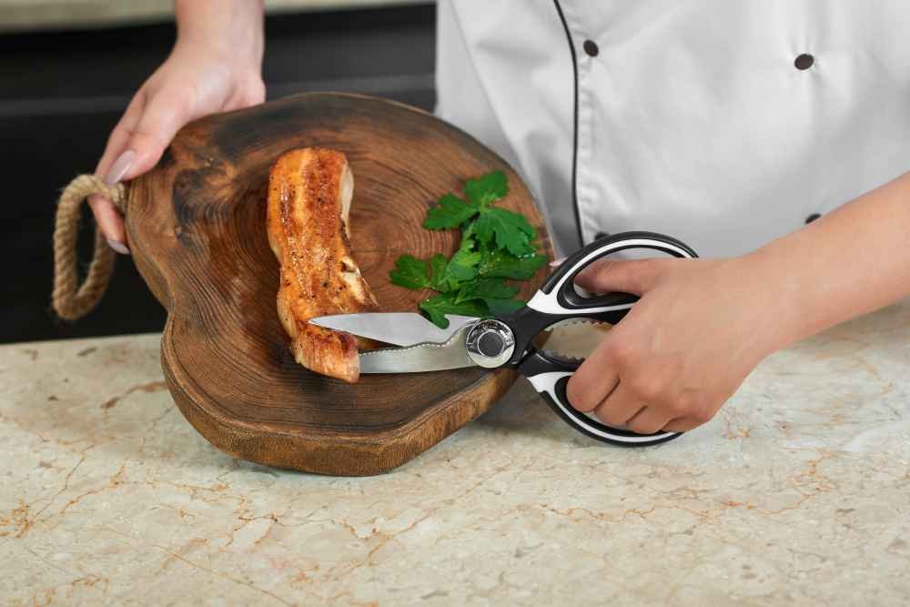 How to Sharpen Scissors at Home